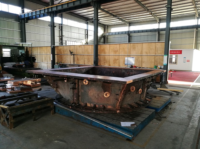 烟路方变圆铸铜水套机械加工照片