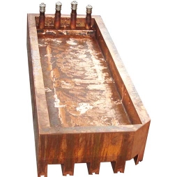 Top toothed copper water jacket